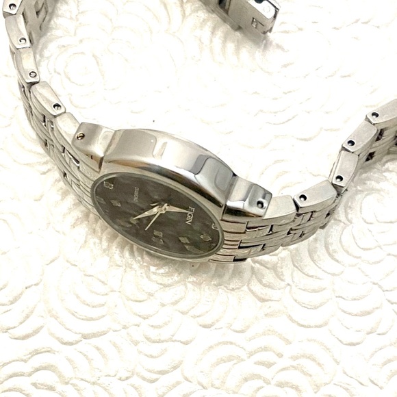 “ELGIN DIAMOND” WOMEN’S WATCH EUC - Picture 9 of 9